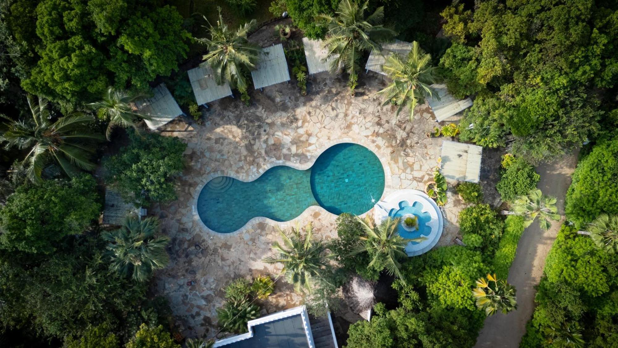 Chale Island Resort Укунда Экстерьер фото